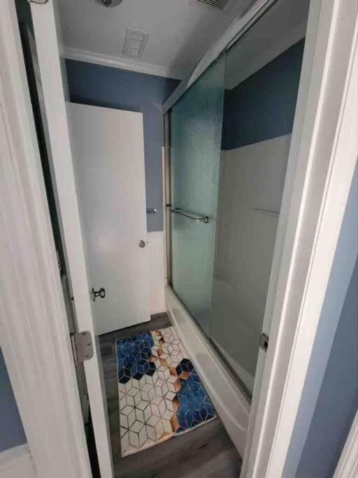 2022 Renovated 2-Bdrm Cozy, Lovely Condo W/Parking! Hilton Head Island Exterior foto