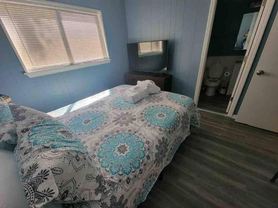 2022 Renovated 2-Bdrm Cozy, Lovely Condo W/Parking! Hilton Head Island Exterior foto